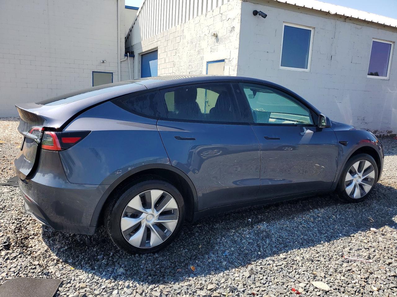 2023 TESLA MODEL Y — снимка 3