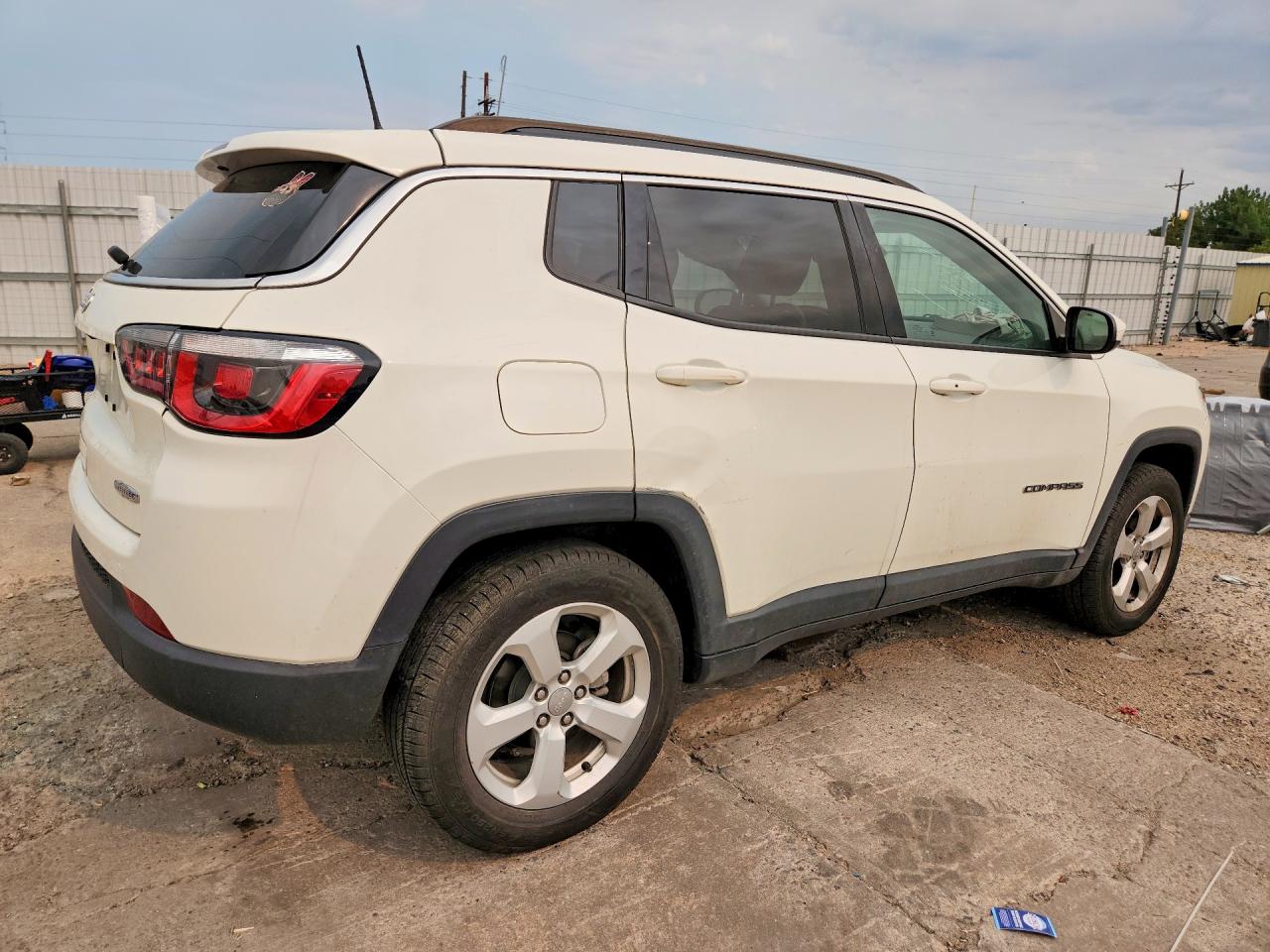 2017 JEEP COMPASS LATITUDE — снимка 3