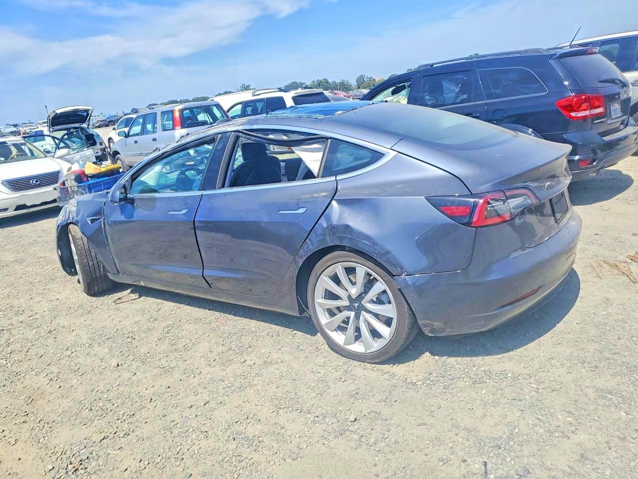 2020 TESLA MODEL 3 — снимка 2
