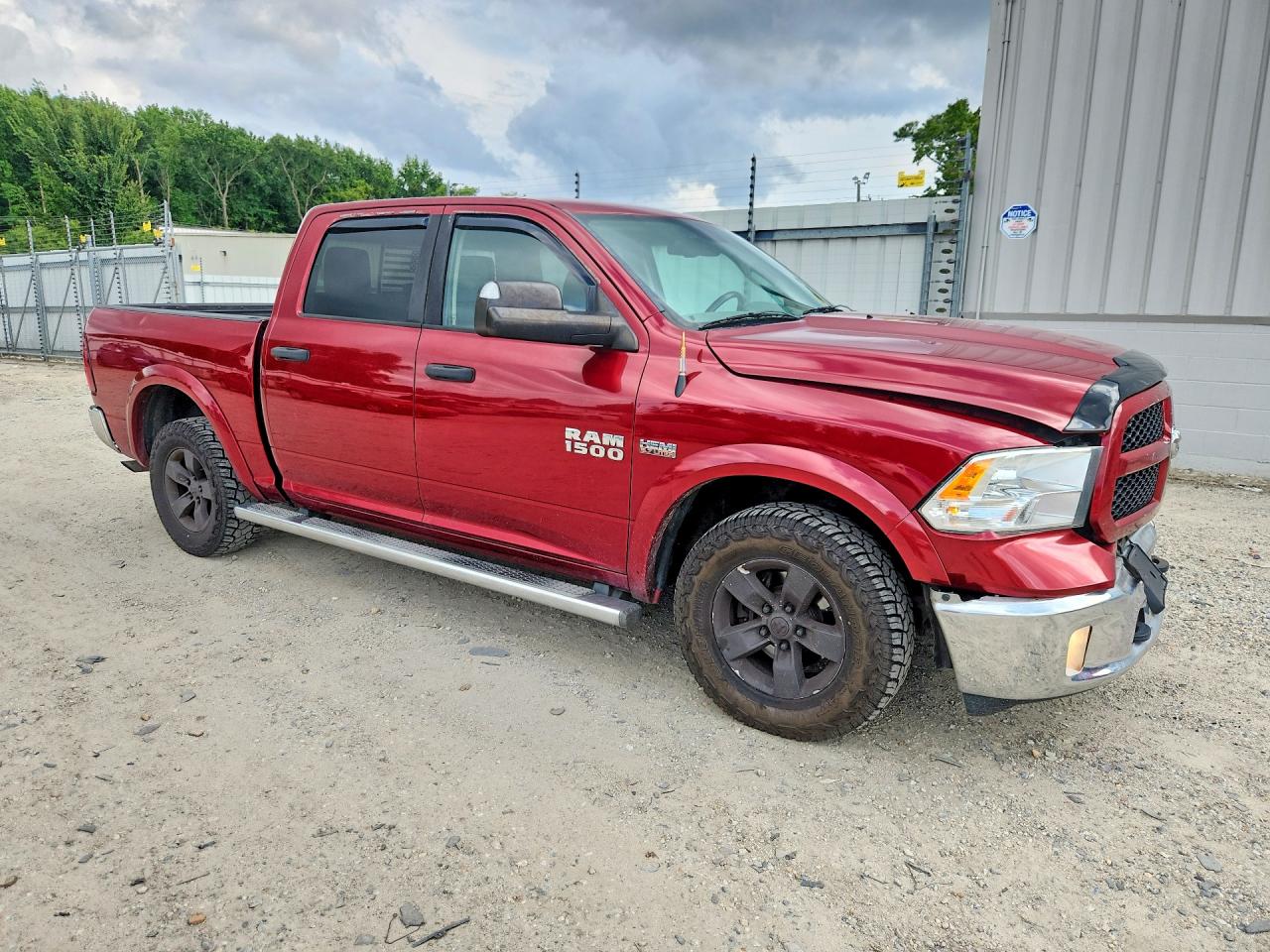 2015 RAM 1500 SLT — снимка 4