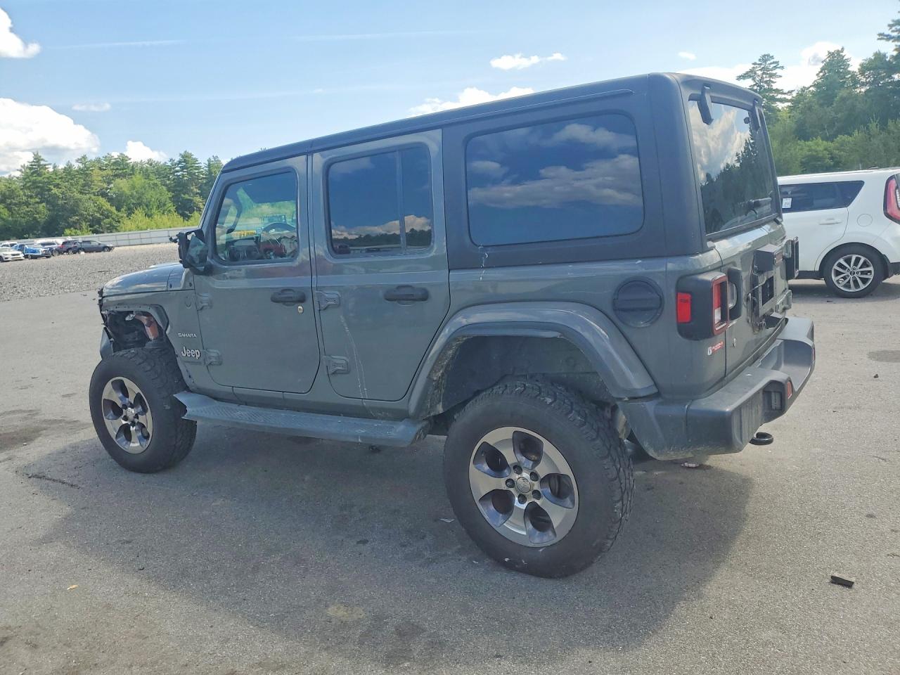 2018 JEEP WRANGLER UNLIMITED SAHARA — снимка 2