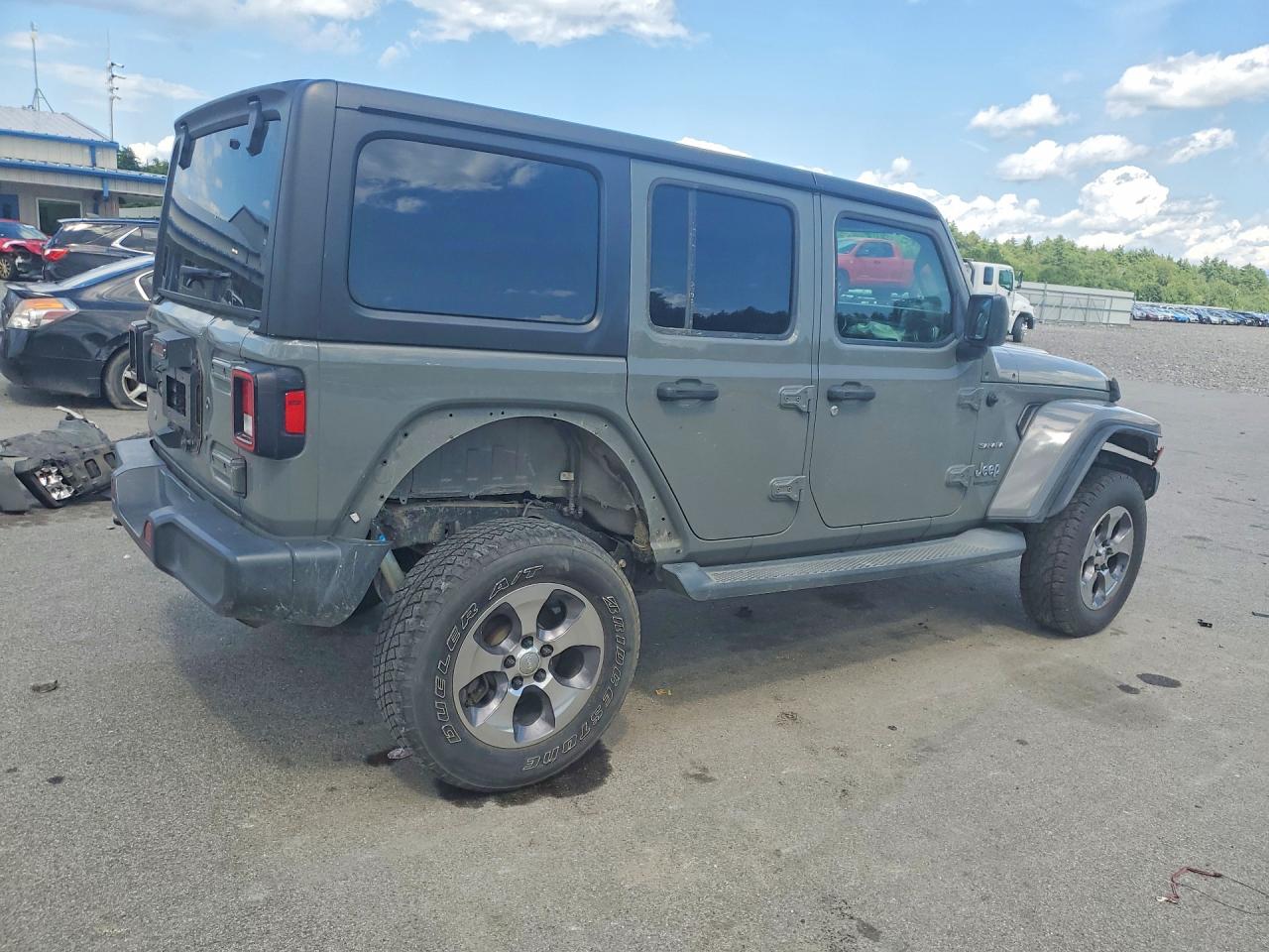 2018 JEEP WRANGLER UNLIMITED SAHARA — снимка 3