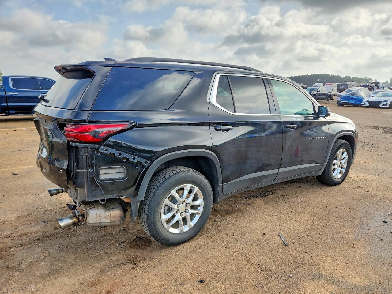 2023 CHEVROLET TRAVERSE LT — снимка 3