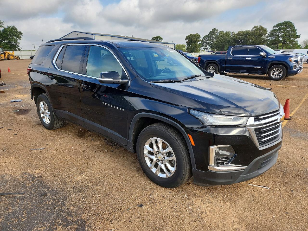 2023 CHEVROLET TRAVERSE LT — снимка 4