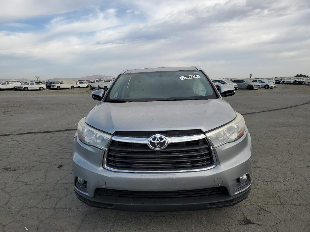 2016 TOYOTA HIGHLANDER XLE — снимка 5