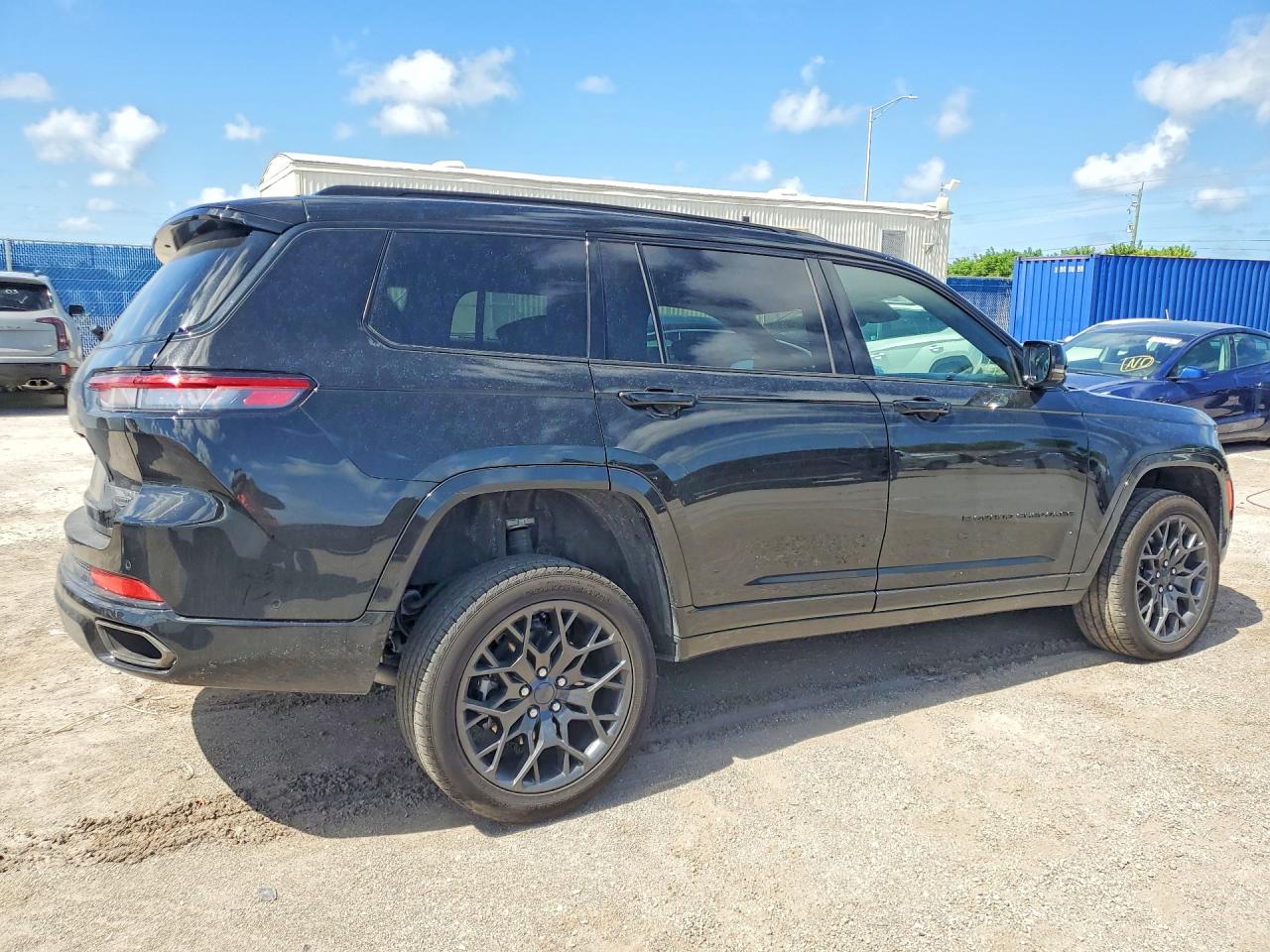 2025 JEEP GRAND CHEROKEE L SUMMIT — снимка 3