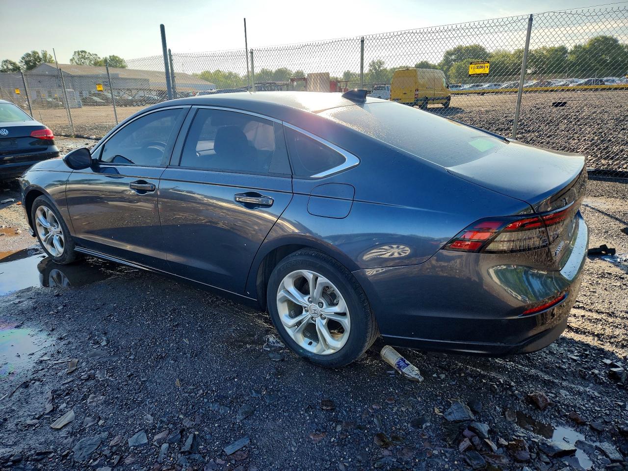 2023 HONDA ACCORD LX — снимка 2
