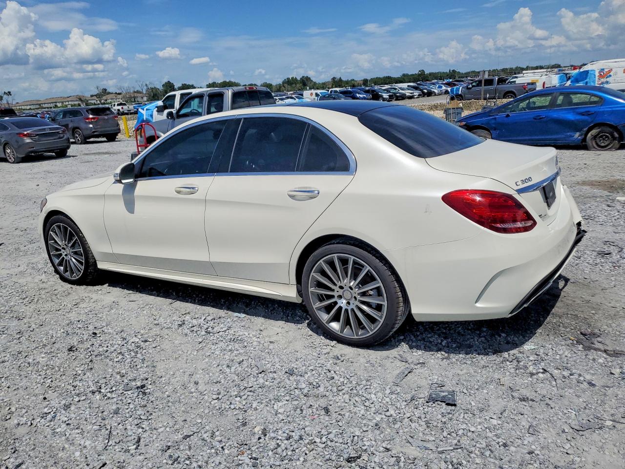 2015 MERCEDES-BENZ C 300 4MATIC — снимка 2