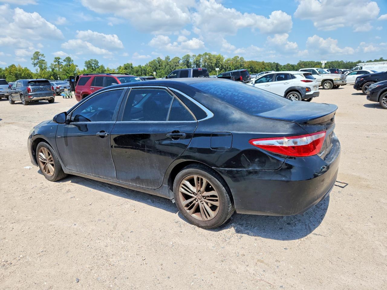 2016 TOYOTA CAMRY SE — снимка 2