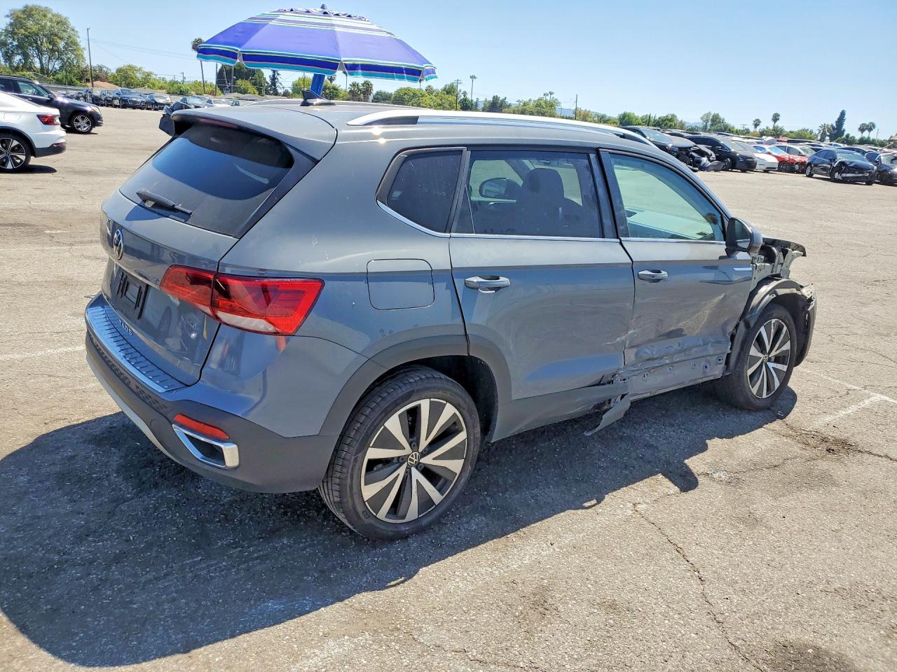 2023 VOLKSWAGEN TAOS SE — снимка 3
