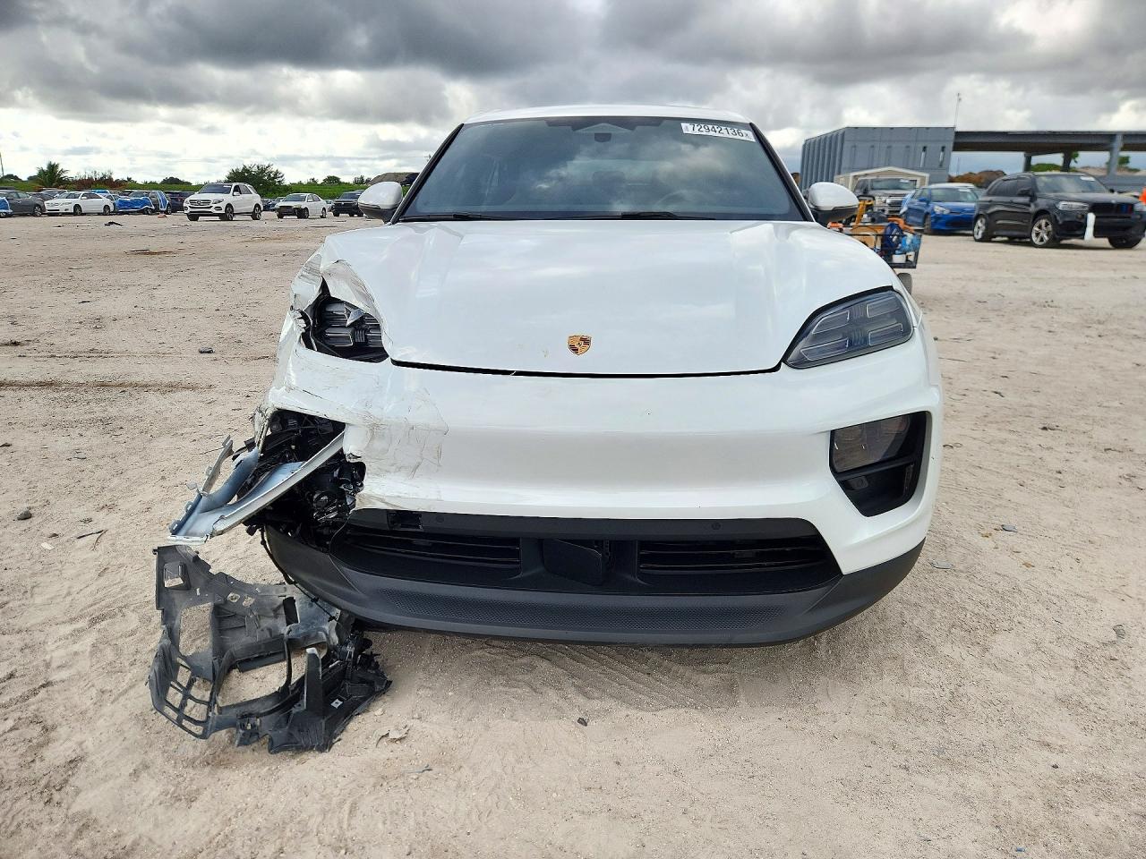 2025 PORSCHE MACAN — photo 5