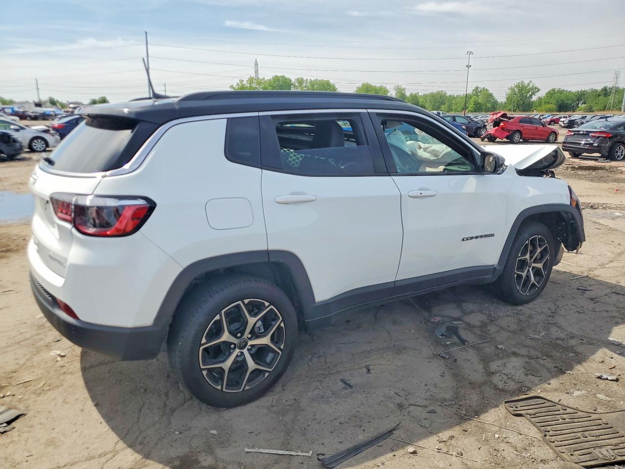 2025 JEEP COMPASS LIMITED — снимка 3