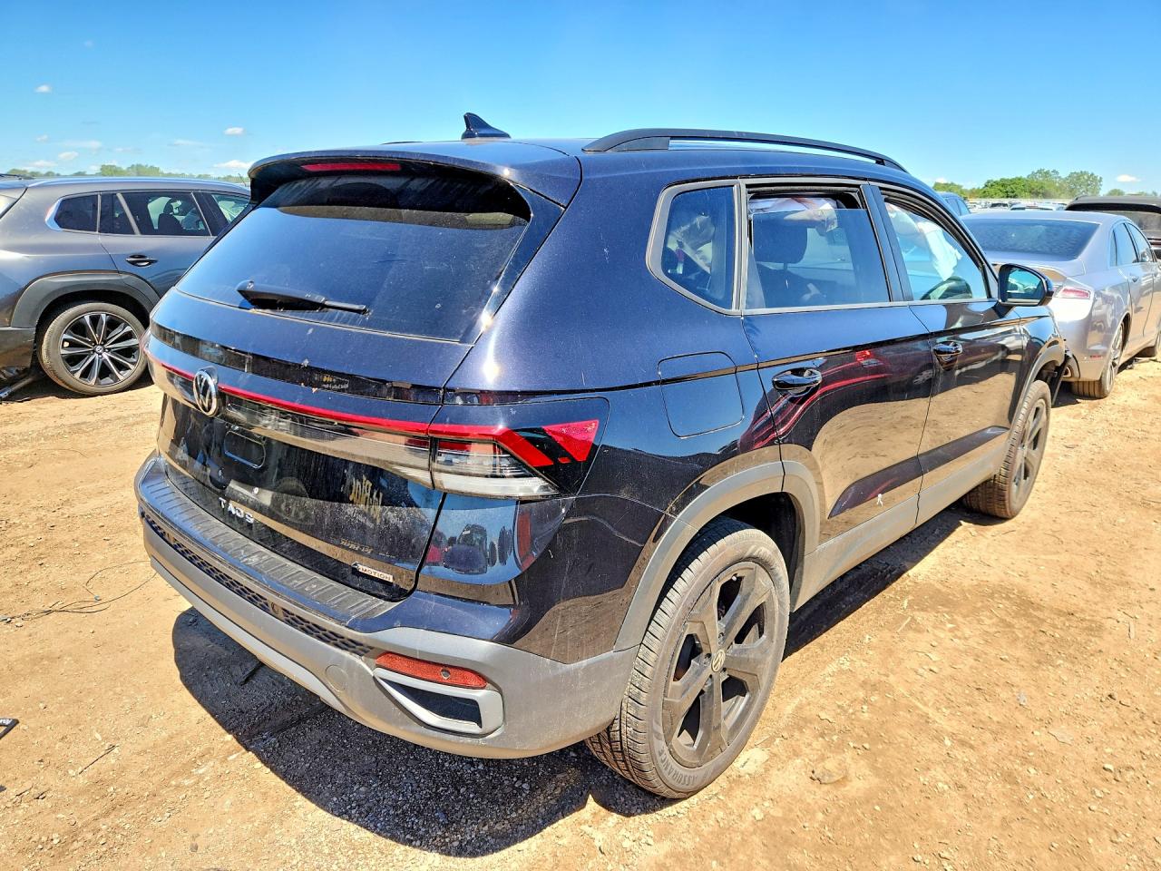 2025 VOLKSWAGEN TAOS SE BLACK — снимка 3