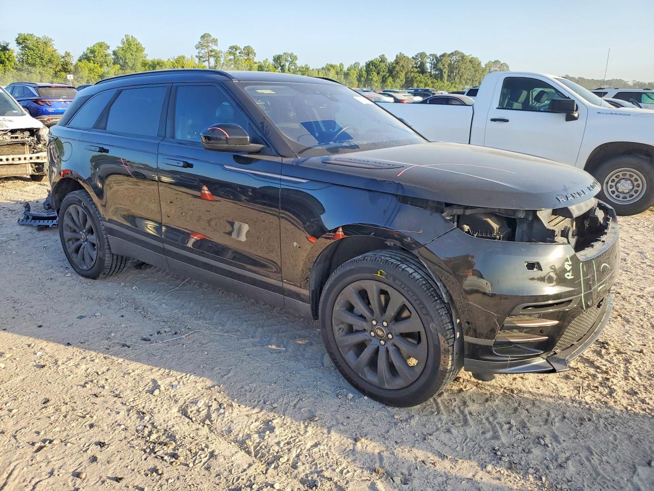 2018 LAND ROVER RANGE ROVER VELAR R-DYNAMIC SE — снимка 4