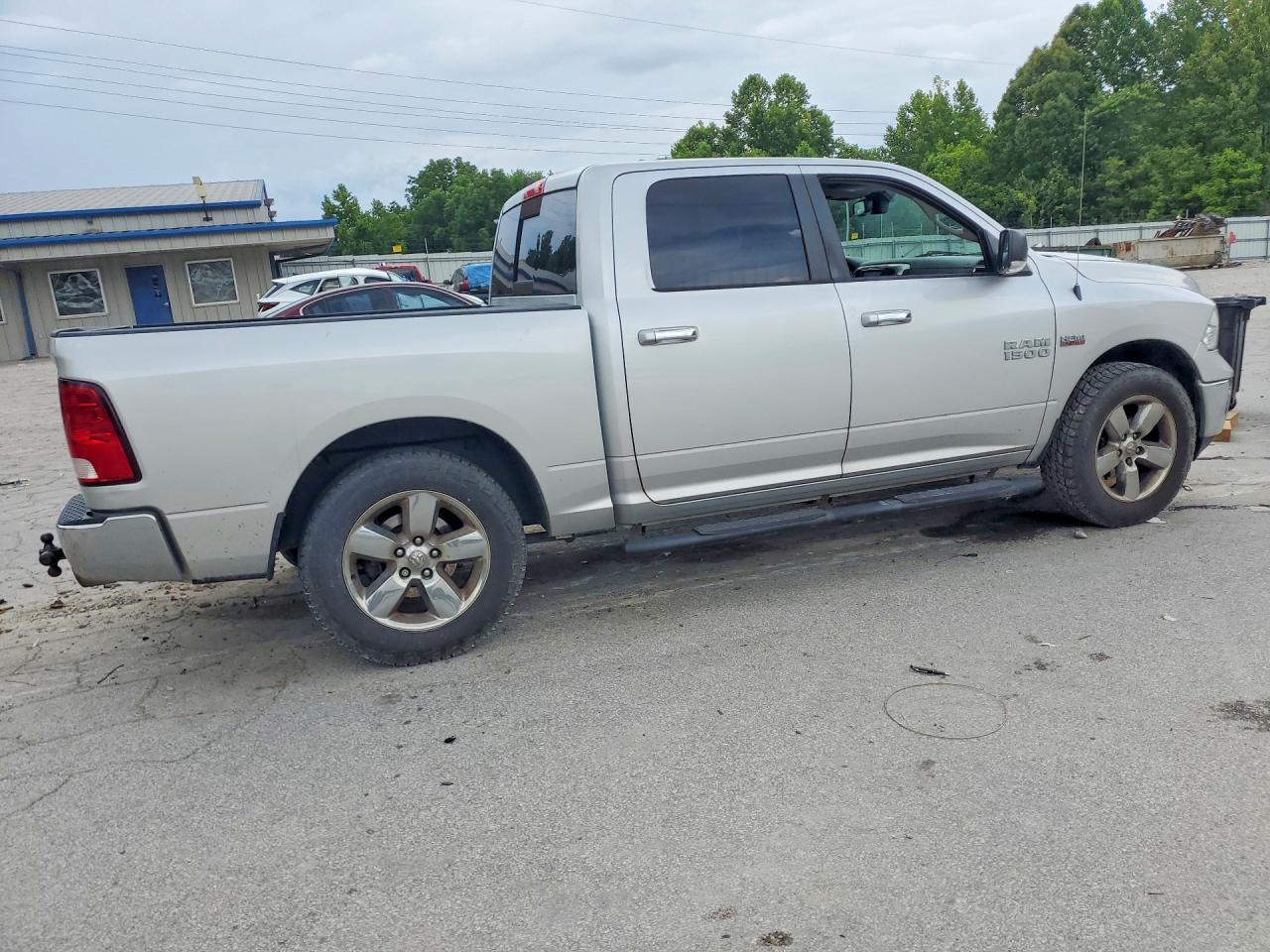2016 RAM 1500 SLT — снимка 3