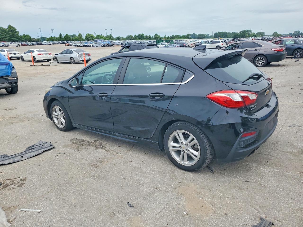 2017 CHEVROLET CRUZE LT — снимка 2