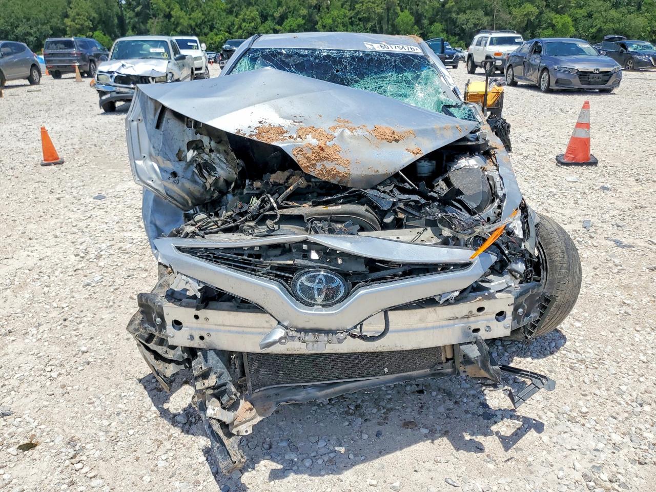 2019 TOYOTA CAMRY SE — снимка 5