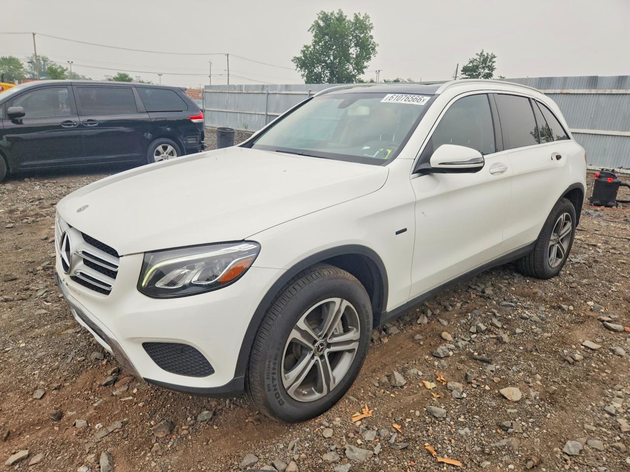 2019 MERCEDES-BENZ GLC 350E