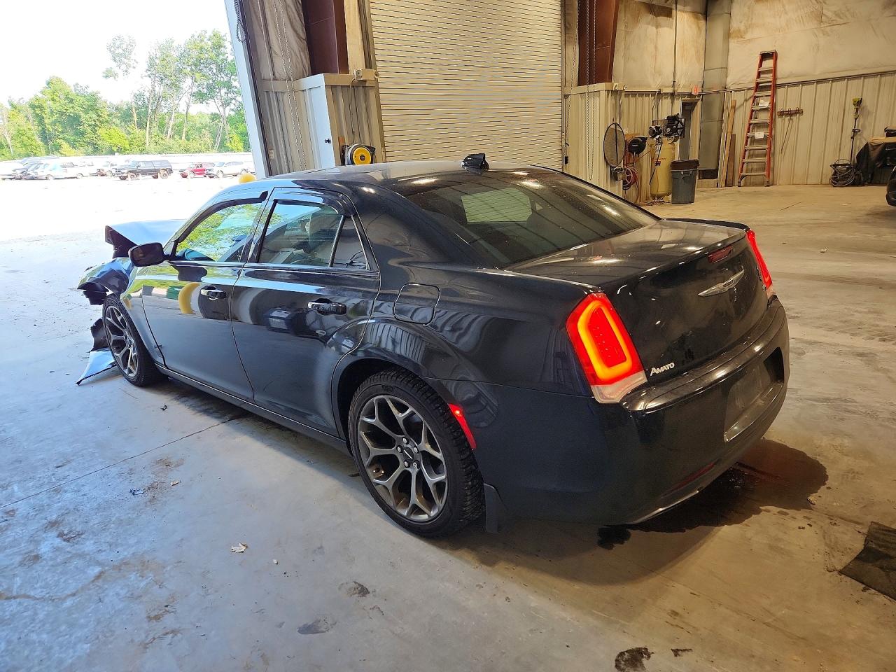 2015 CHRYSLER 300 S — снимка 2