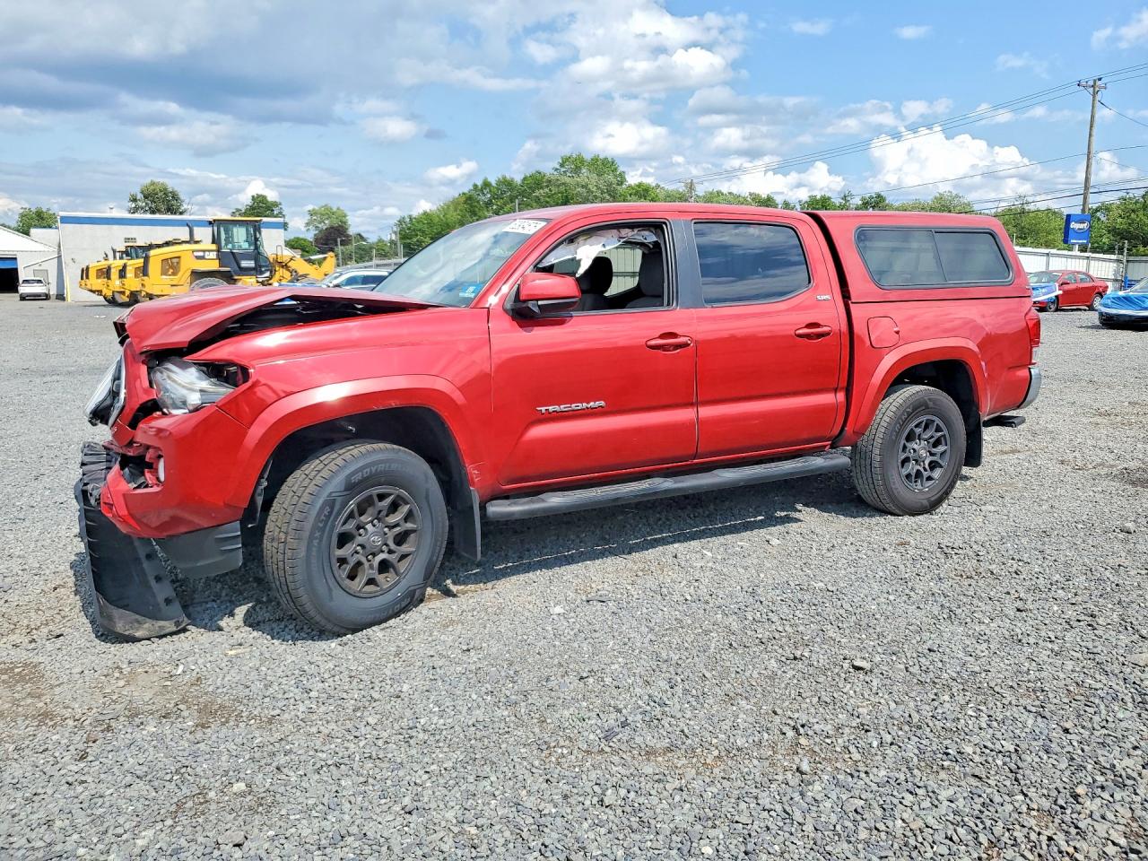 2017 TOYOTA TACOMA SR5 V6