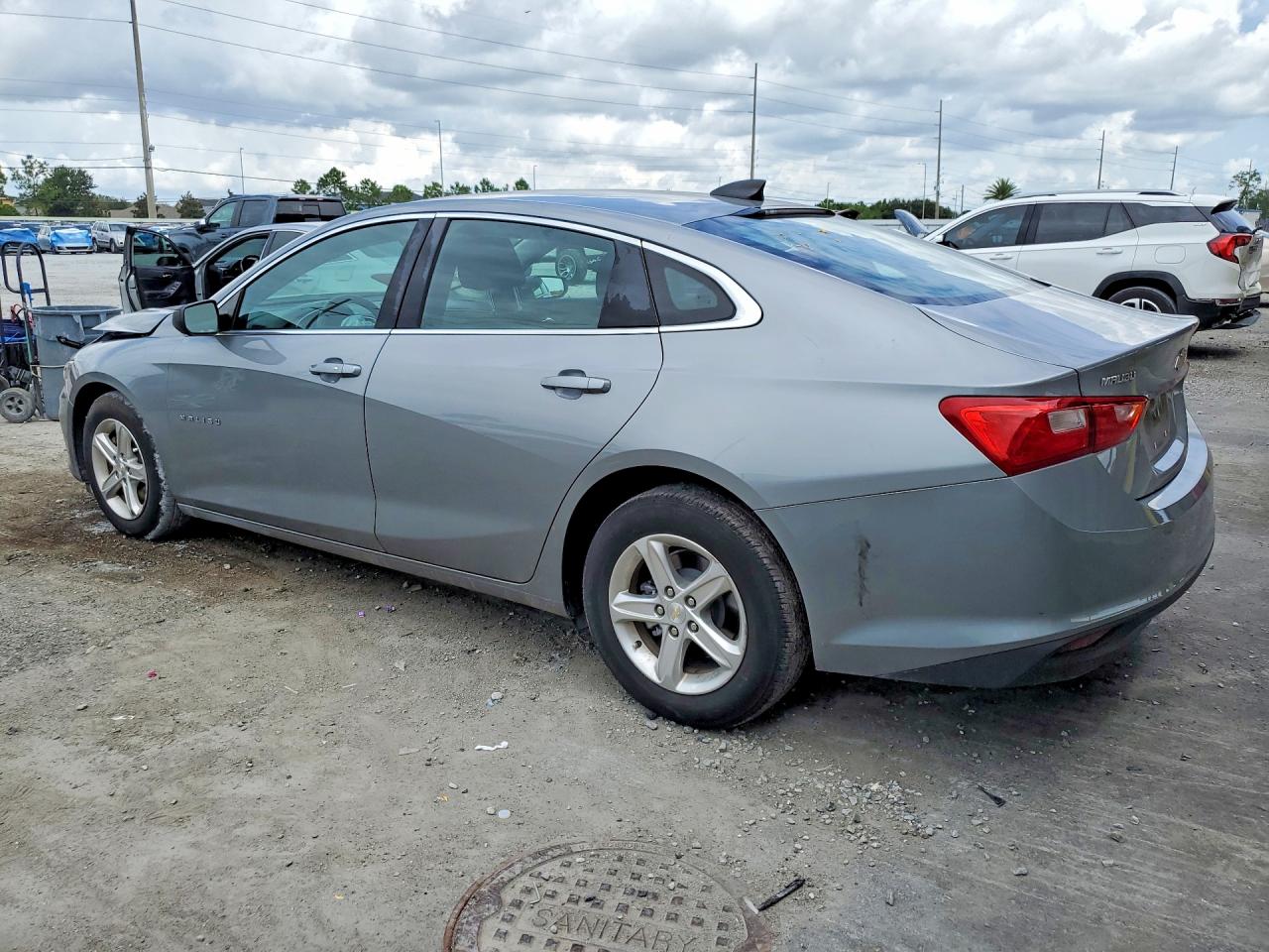 2023 CHEVROLET MALIBU LS — снимка 2