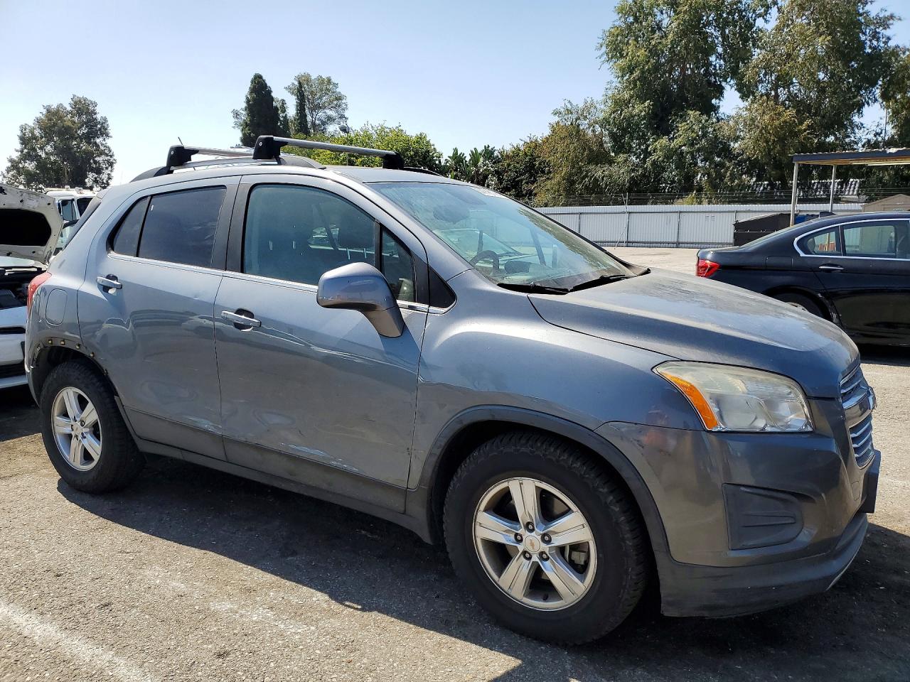 2015 CHEVROLET TRAX 1LT — снимка 4