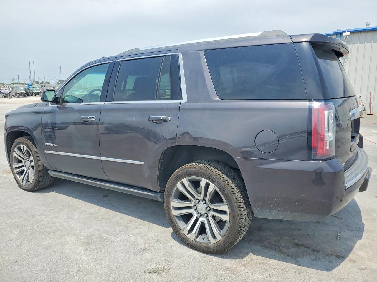 2018 GMC YUKON DENALI — снимка 2