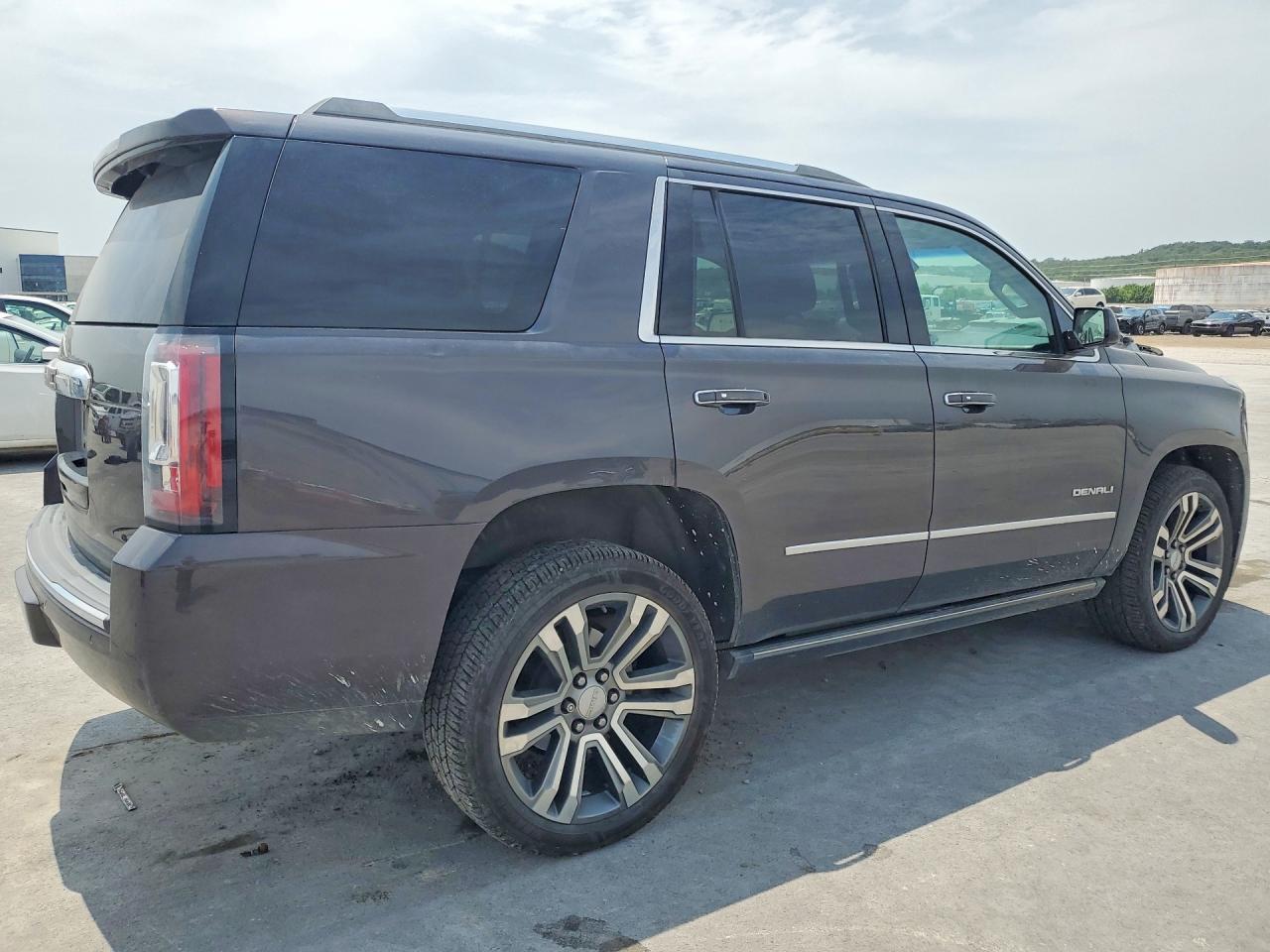 2018 GMC YUKON DENALI — снимка 3