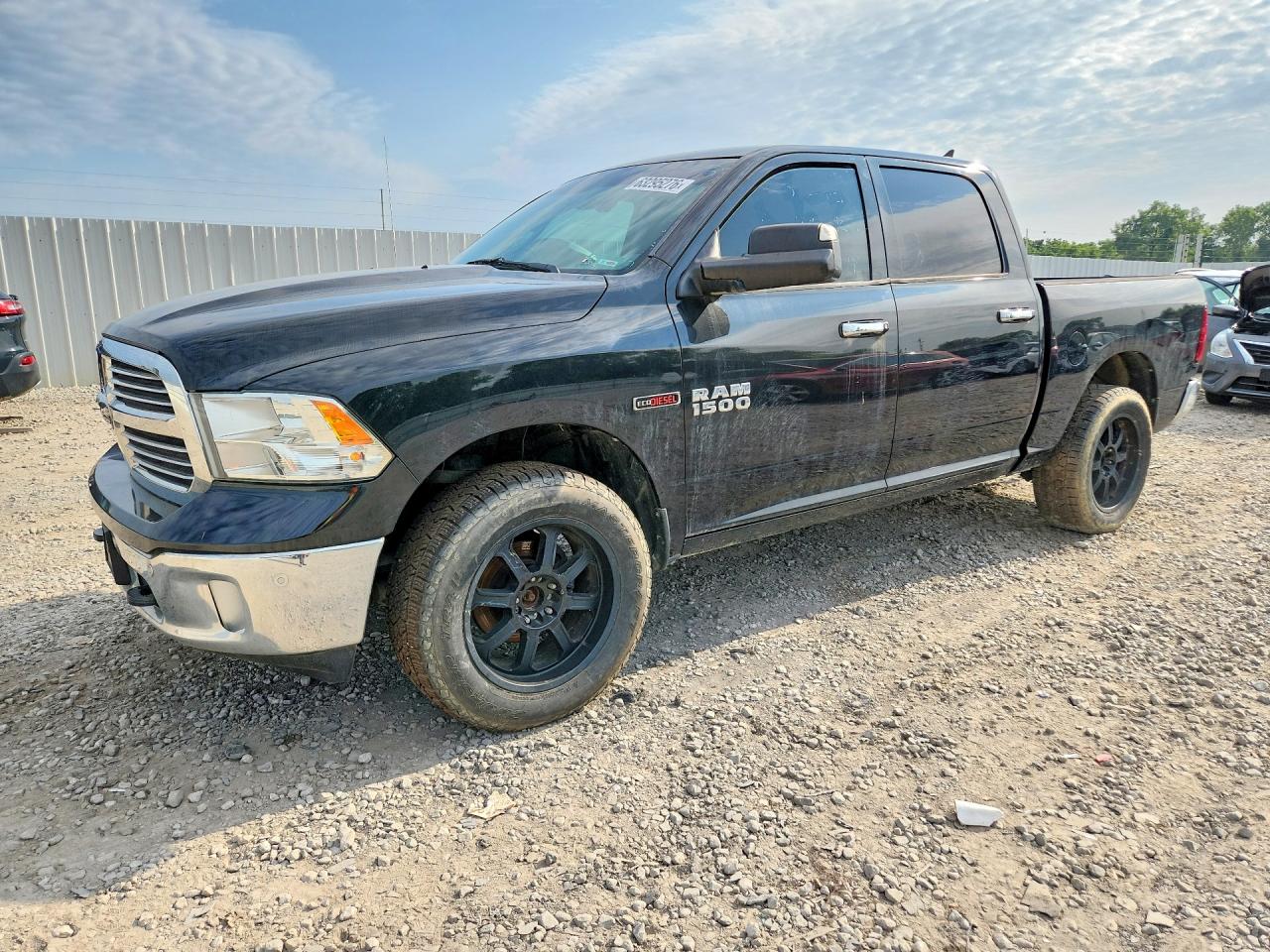 2015 RAM 1500 SLT