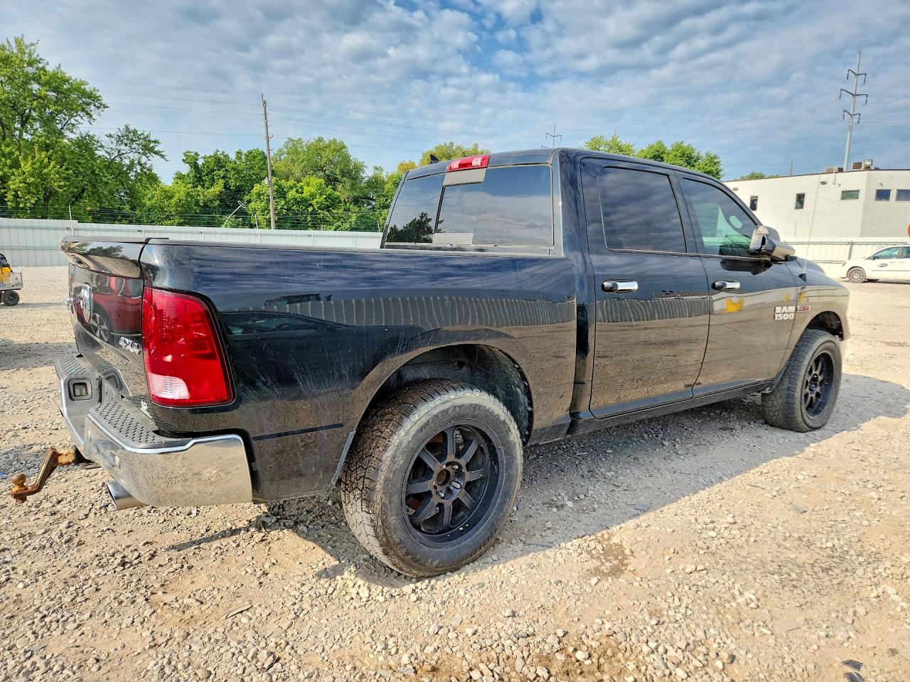 2015 RAM 1500 SLT — снимка 3