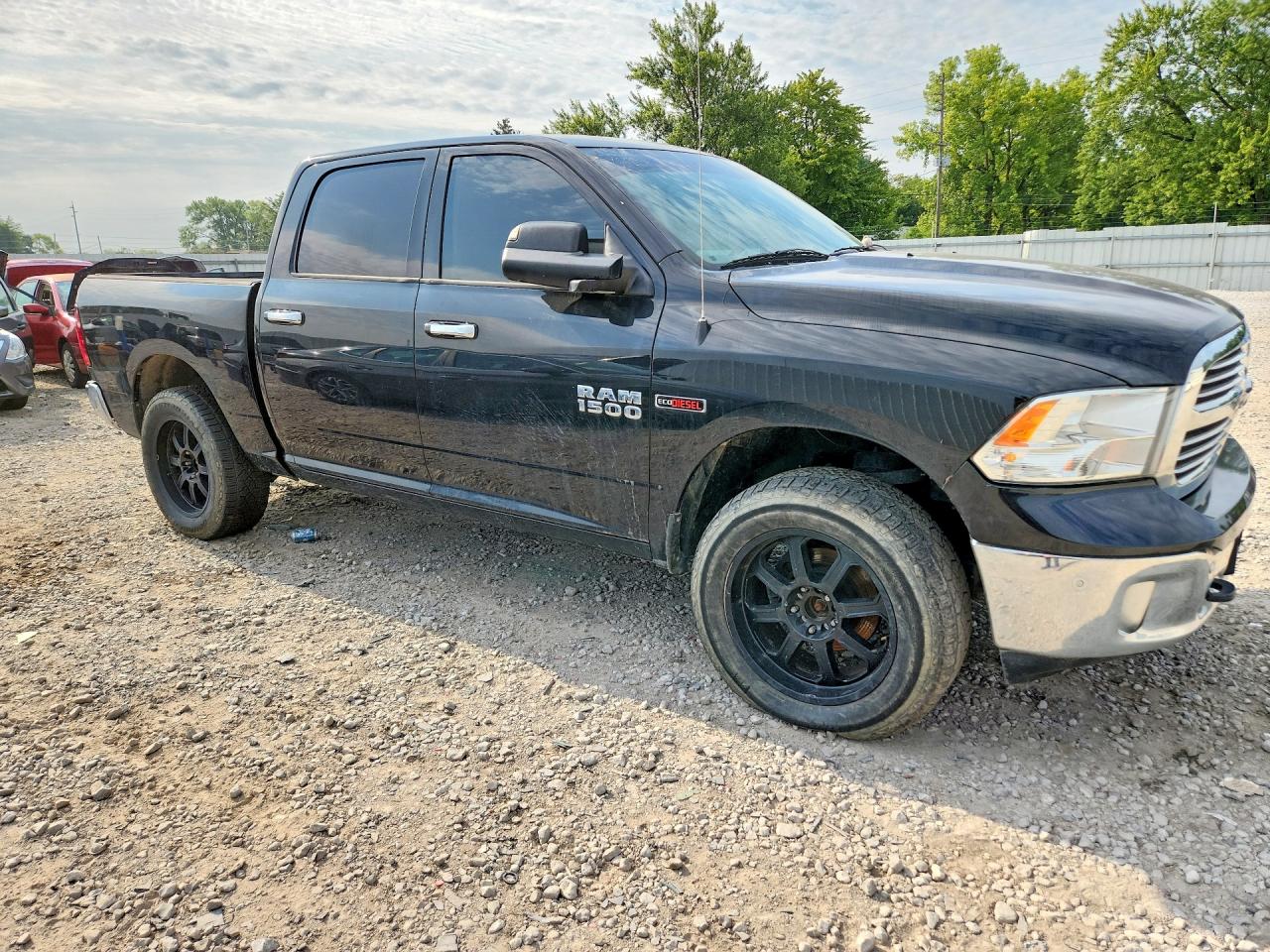 2015 RAM 1500 SLT — снимка 4