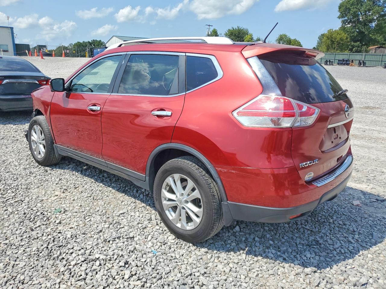 2015 NISSAN ROGUE SV — снимка 2