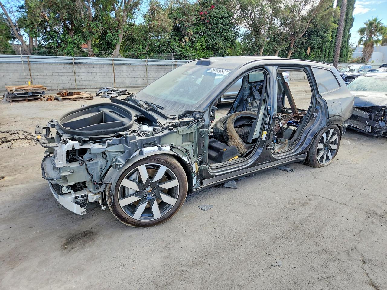 2025 VOLVO EX90 ULTRA