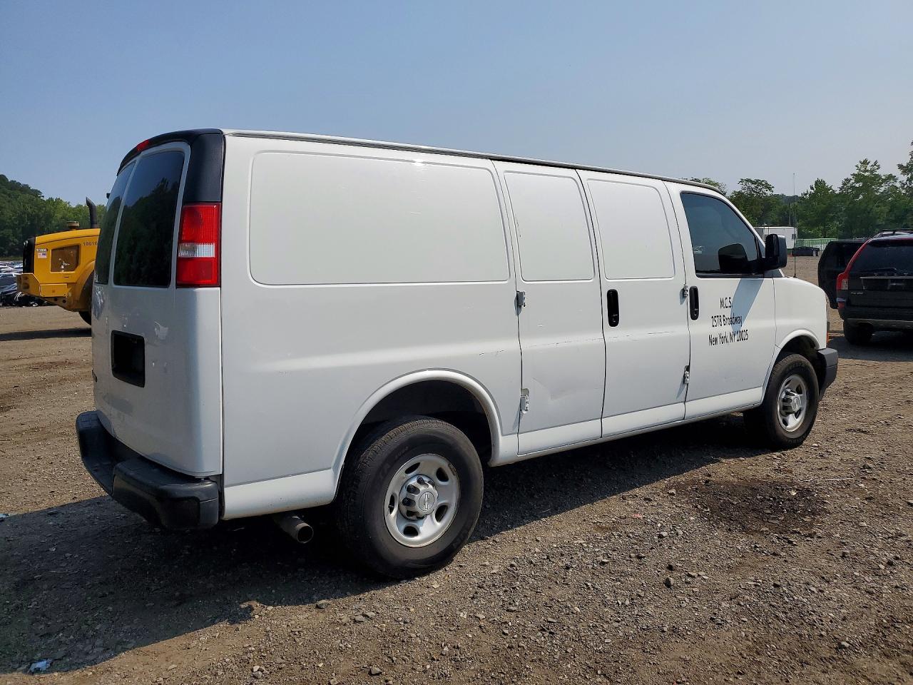 2020 CHEVROLET EXPRESS 2500 — снимка 3