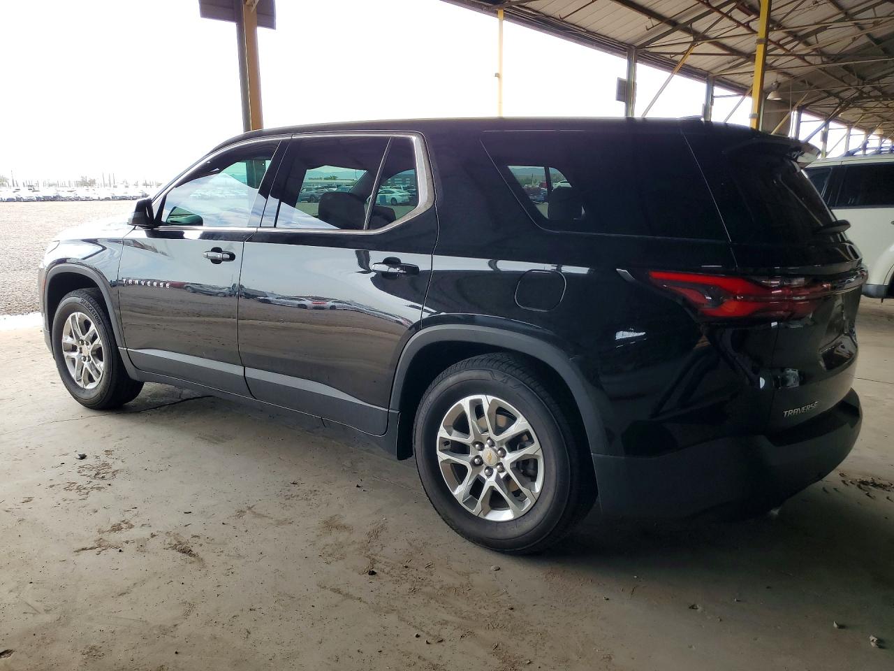 2023 CHEVROLET TRAVERSE LS — снимка 2