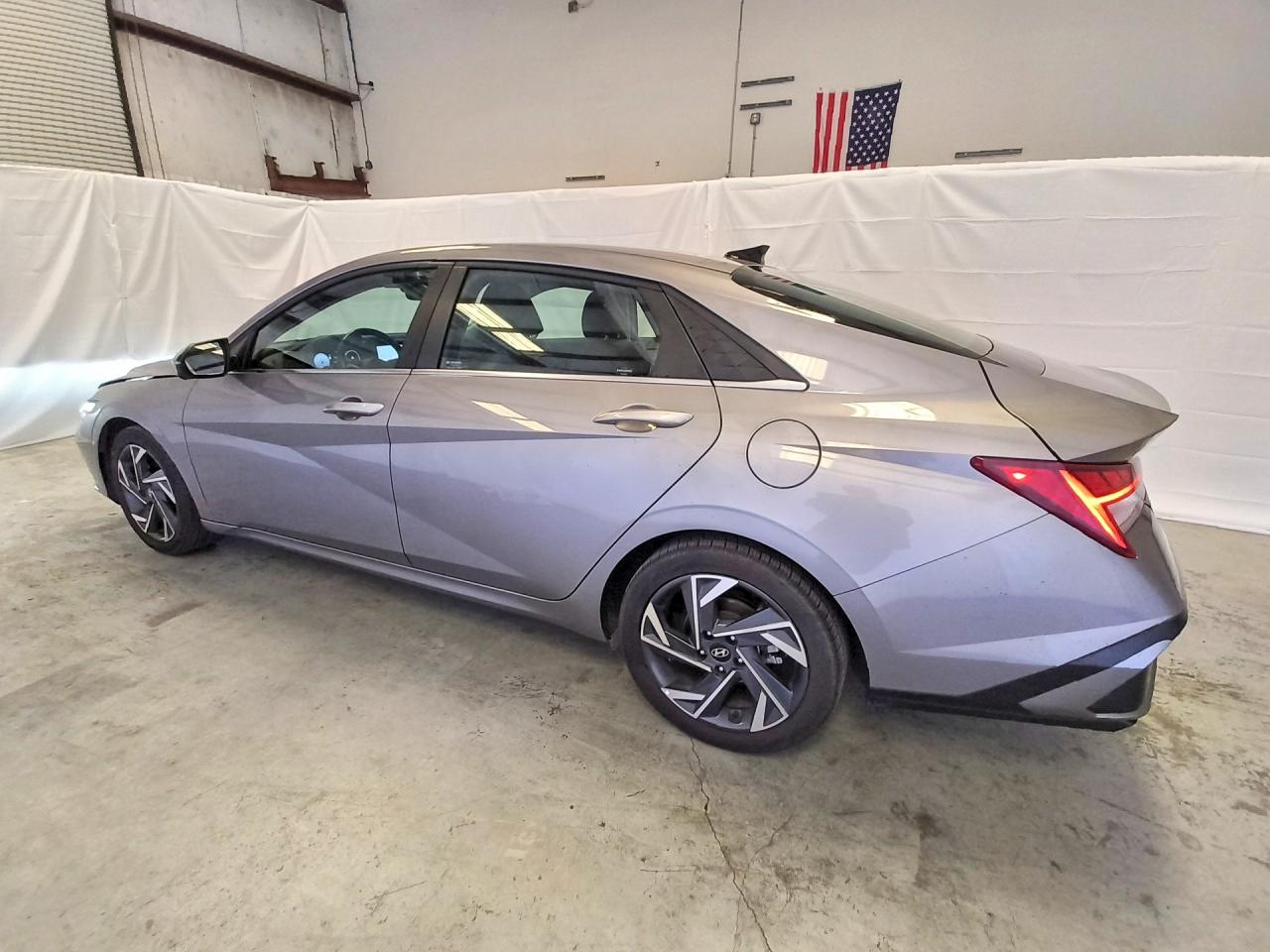 2024 HYUNDAI ELANTRA LIMITED — снимка 2