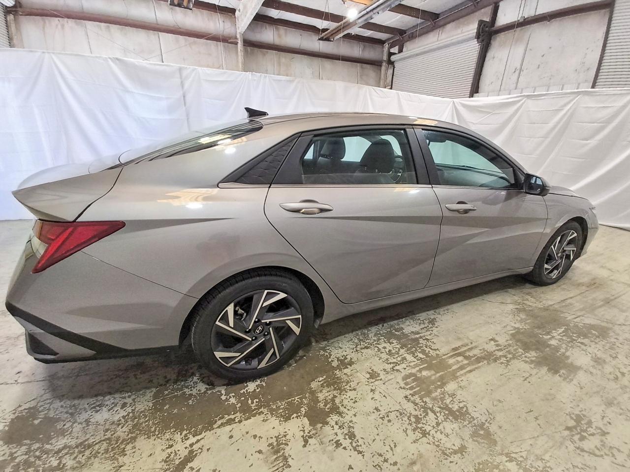 2024 HYUNDAI ELANTRA LIMITED — снимка 3