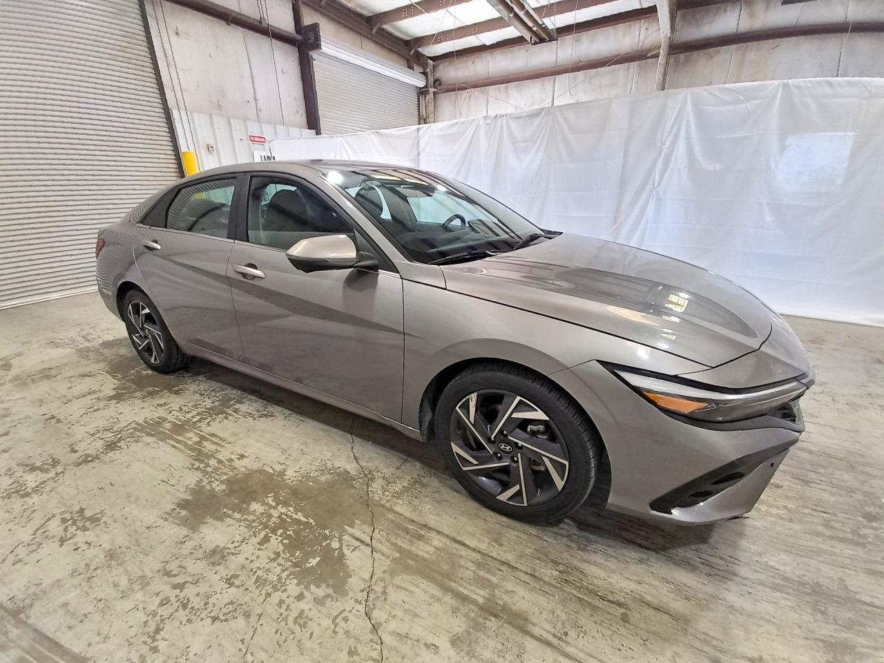 2024 HYUNDAI ELANTRA LIMITED — снимка 4