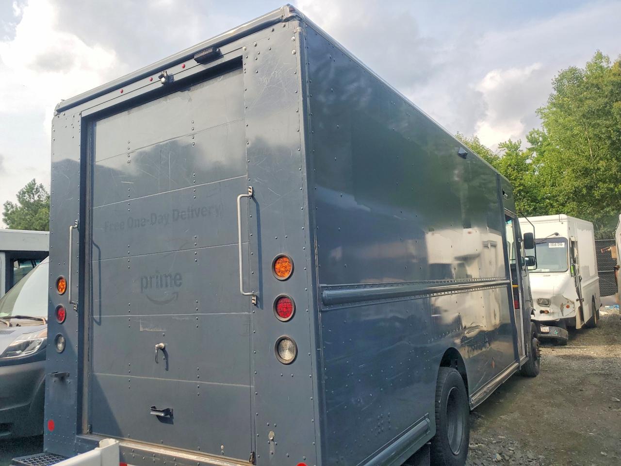 2020 FORD F59 — снимка 3