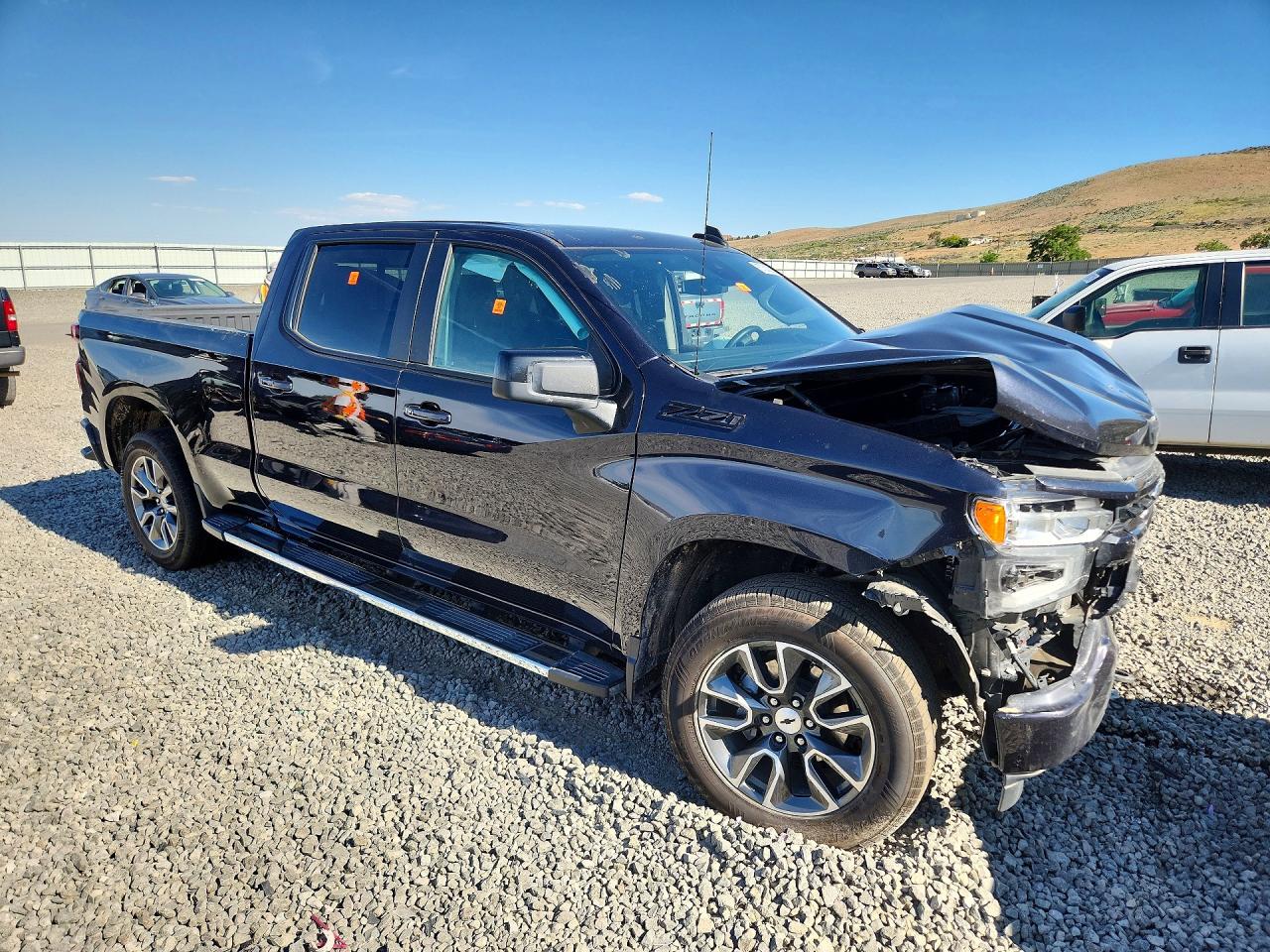 2024 CHEVROLET SILVERADO K1500 RST — снимка 4