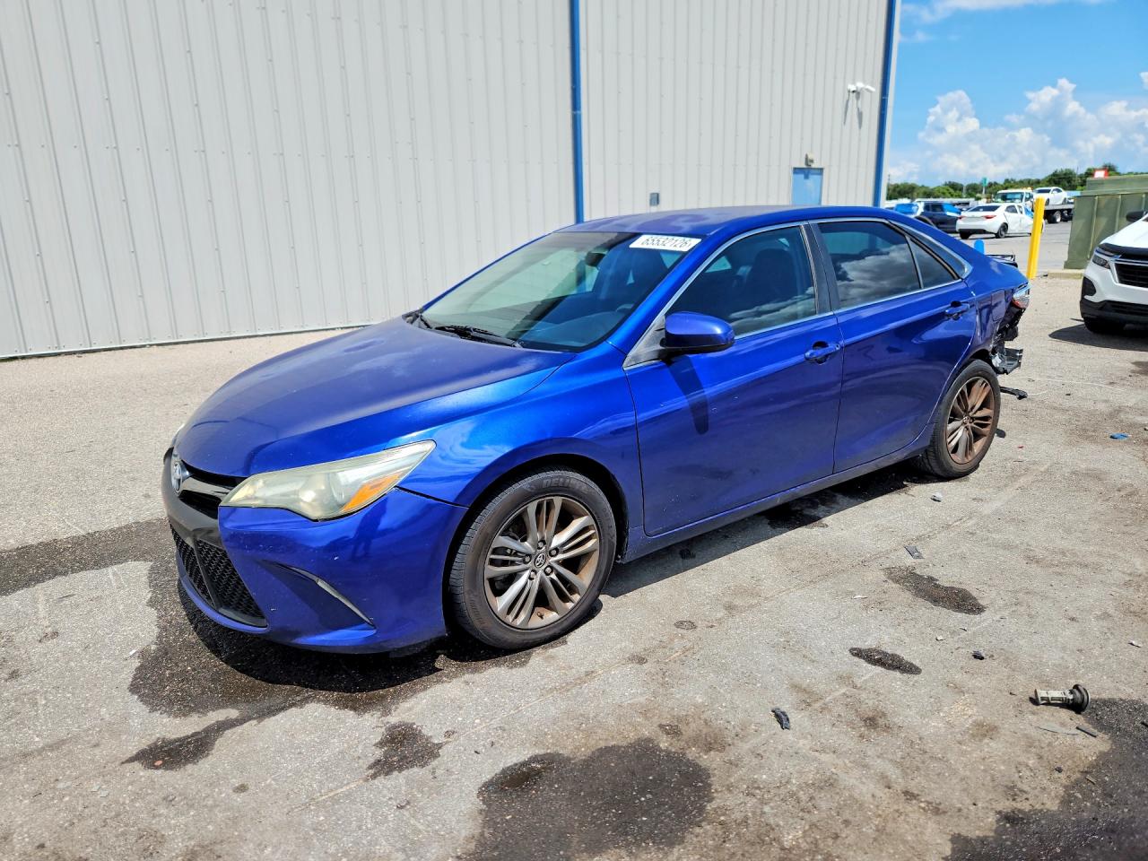 2016 TOYOTA CAMRY SE