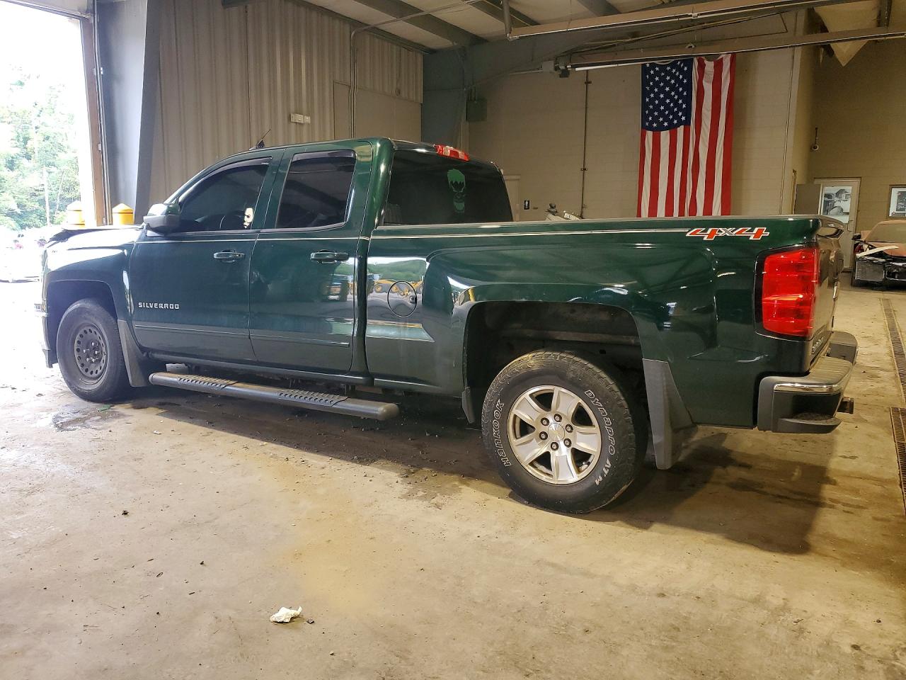 2015 CHEVROLET SILVERADO K1500 LT — снимка 2