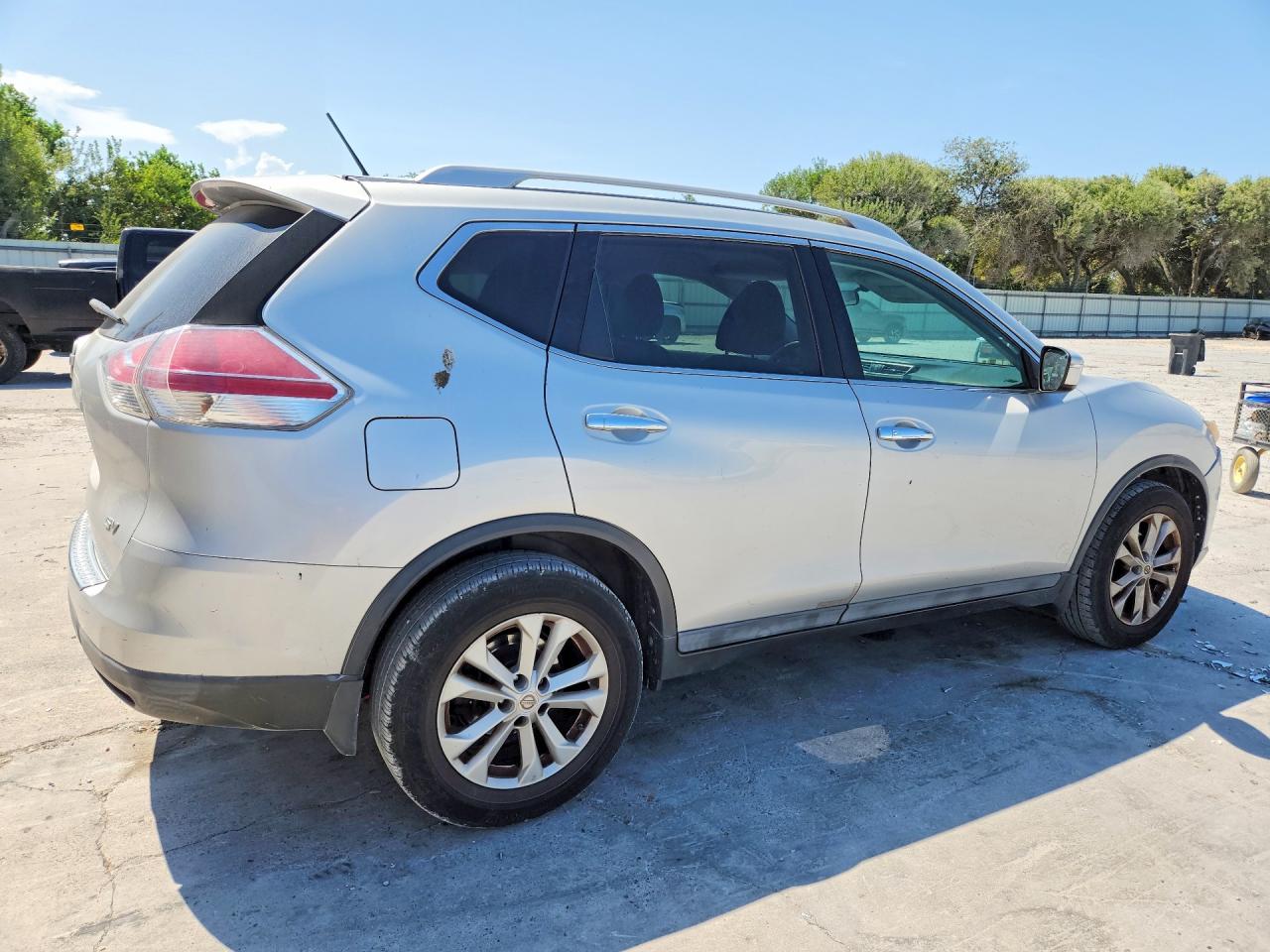2015 NISSAN ROGUE SV — снимка 3