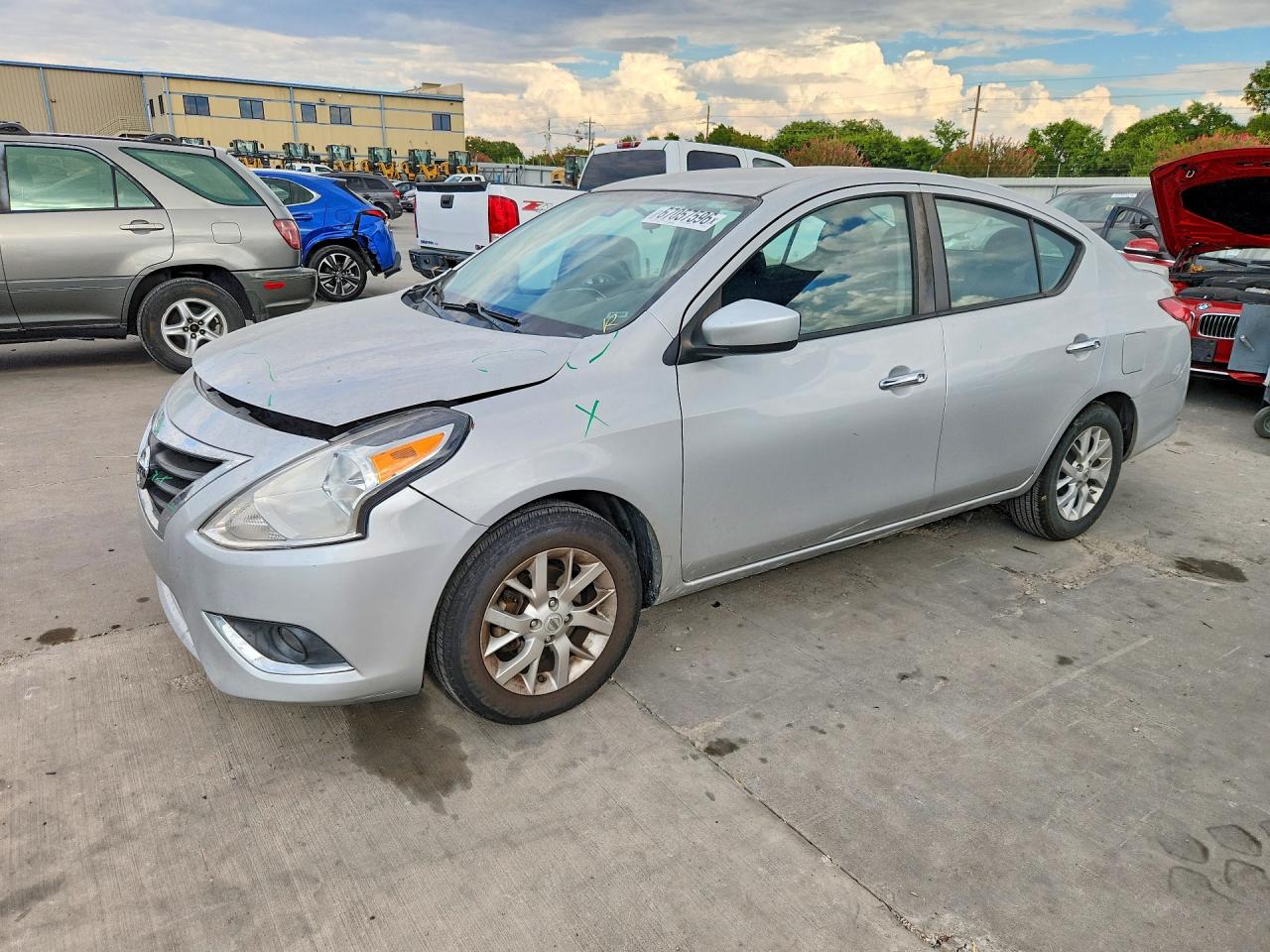 2018 NISSAN VERSA SV