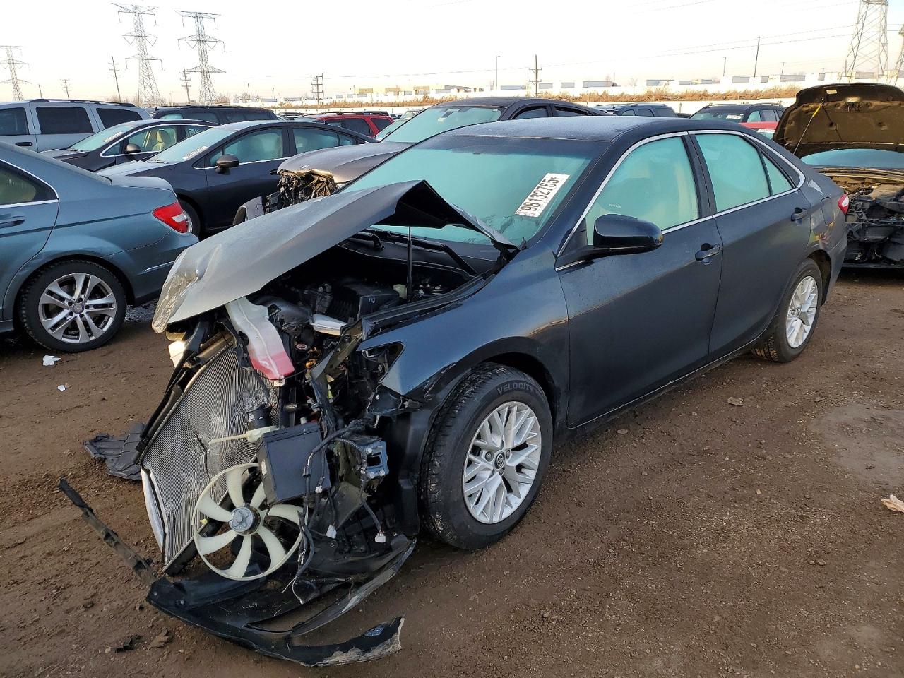 2017 TOYOTA CAMRY LE