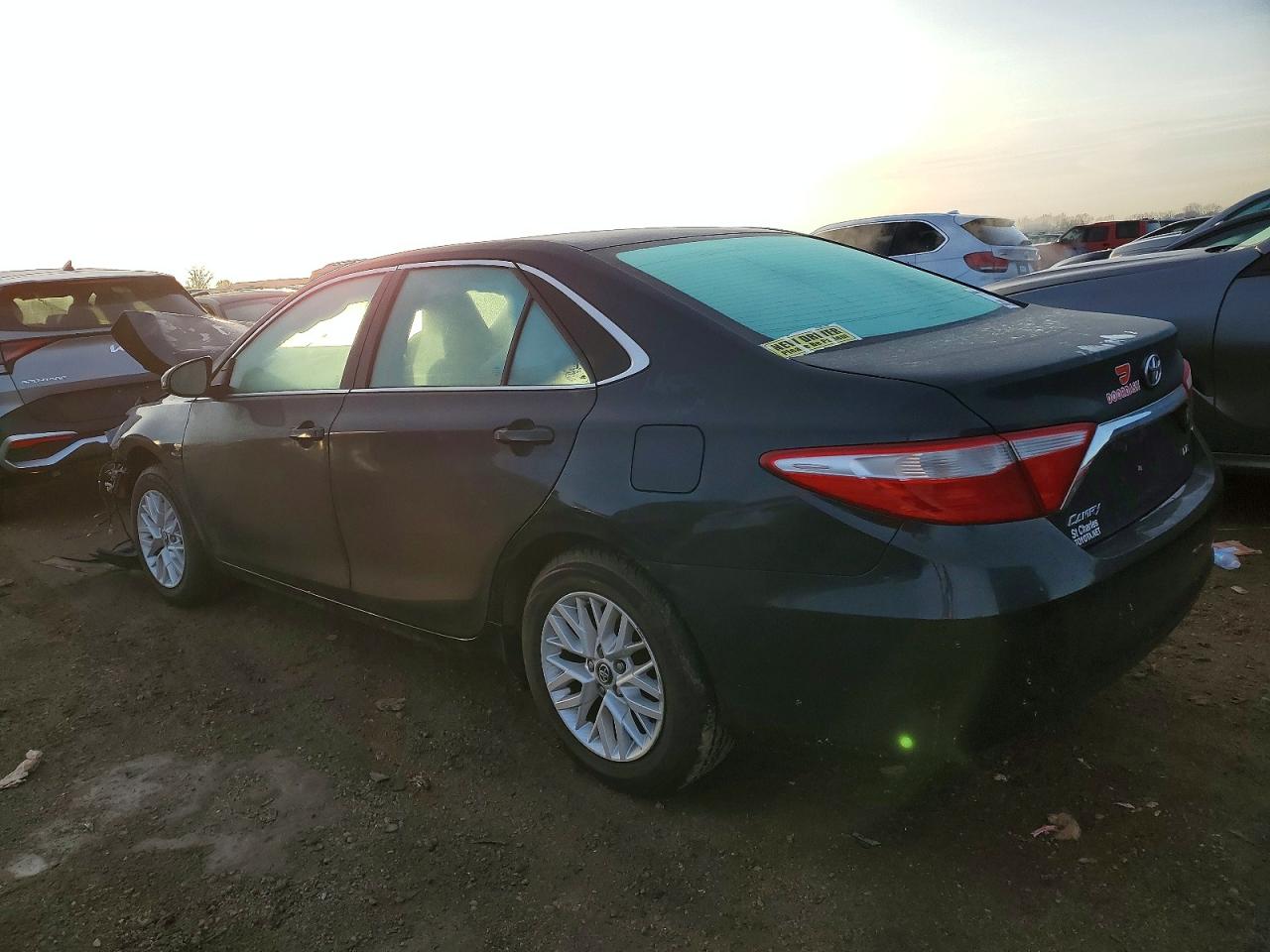 2017 TOYOTA CAMRY LE — снимка 2