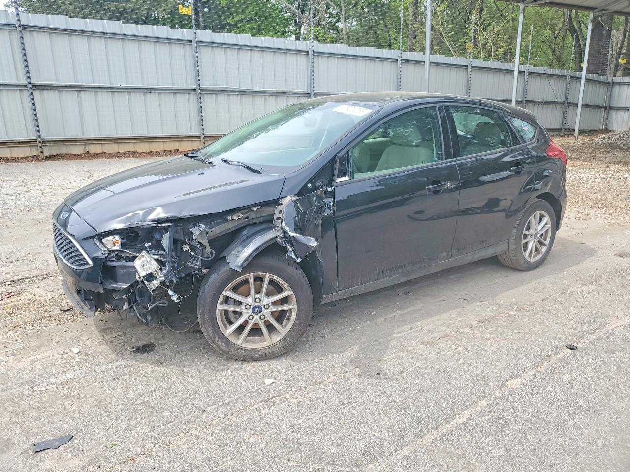2017 FORD FOCUS SE