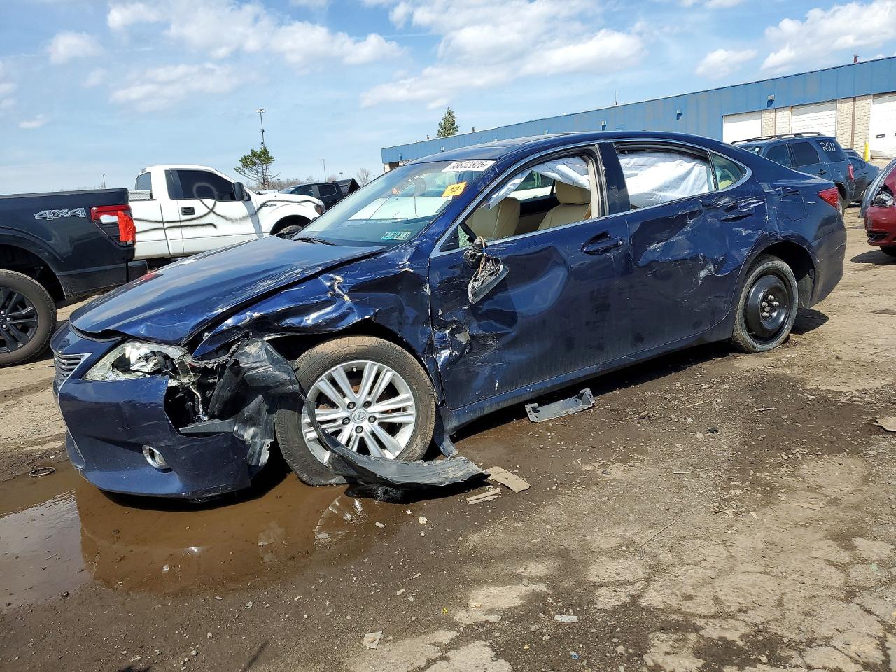 2013 LEXUS ES 350 BASE