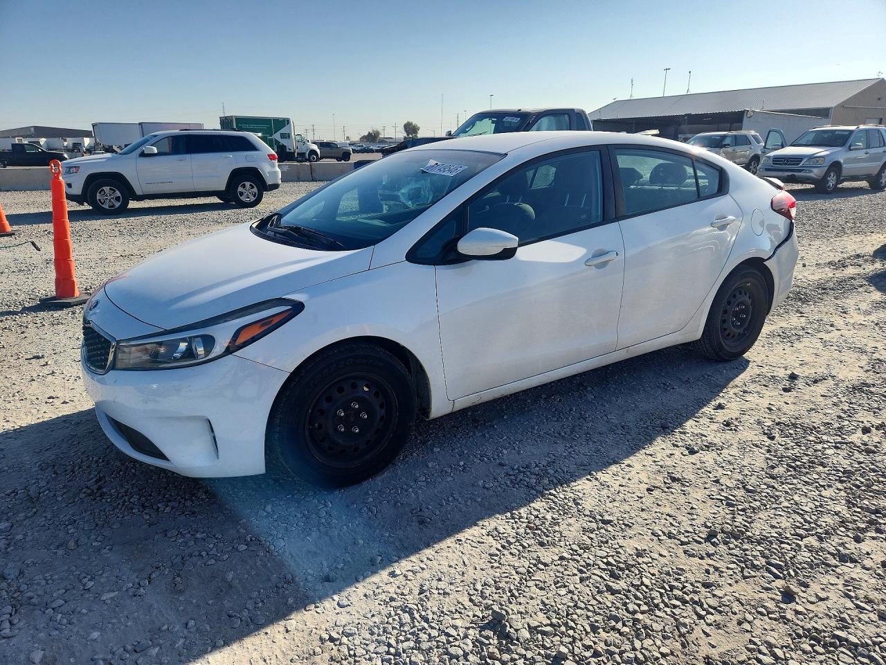 2017 KIA FORTE LX