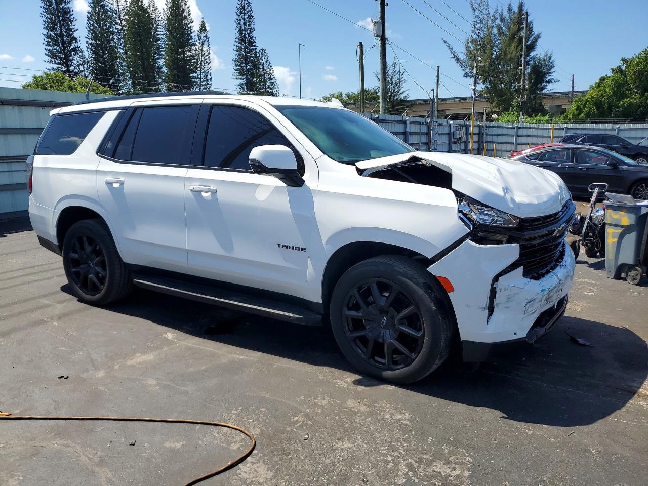 2024 CHEVROLET TAHOE C1500 RST — снимка 4